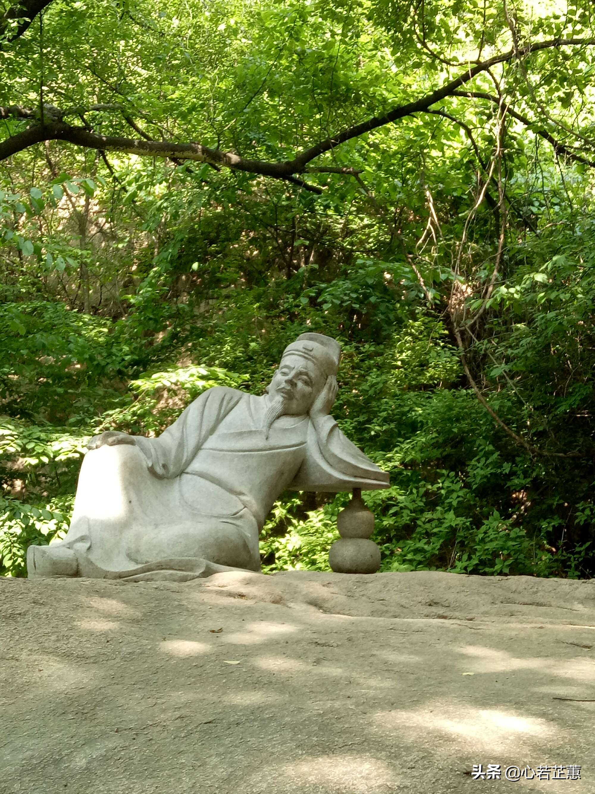 这里山景独美,这里怪石嶙峋