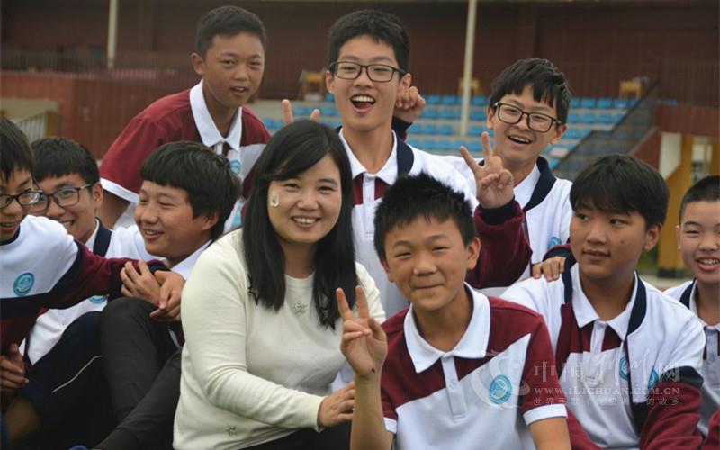 「大美利川人」王小平:不远千里,爱洒利川教育事业