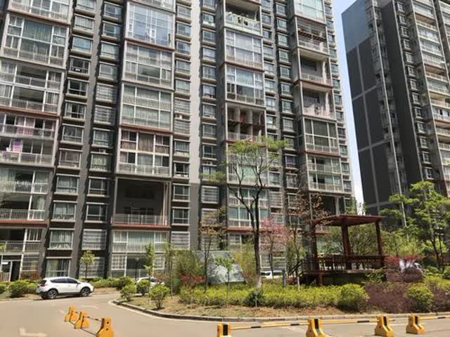 昆明一小区群租由“明”转“暗”生意依旧火爆，要提前三到五天预订