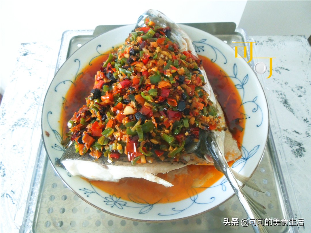 紫蒜辣酱蒸鱼头做法,剁椒蒸鱼头的辣酱