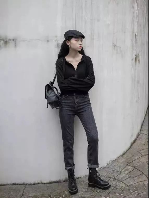 卫衣丑陋穿搭,卫衣太大了怎么穿才好看