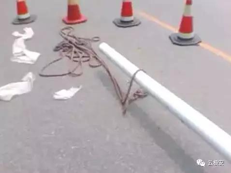 监控杆安装与预埋线,监控立杆基础配管