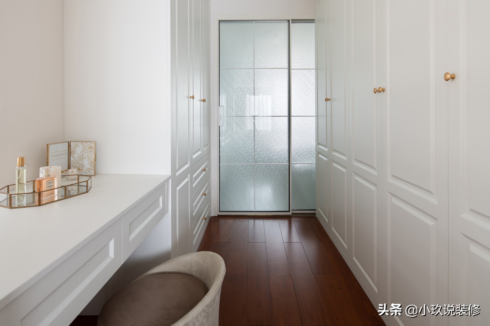 300平大平层空间美学极简风,大平层极简主义干净到极致的家