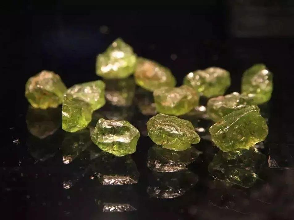 彩色宝石珠宝鉴定自学,彩色珠宝知识大全及讲解