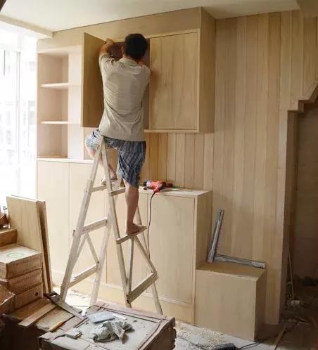 如何设计一款实用美观的书柜,如何做一本五页的书