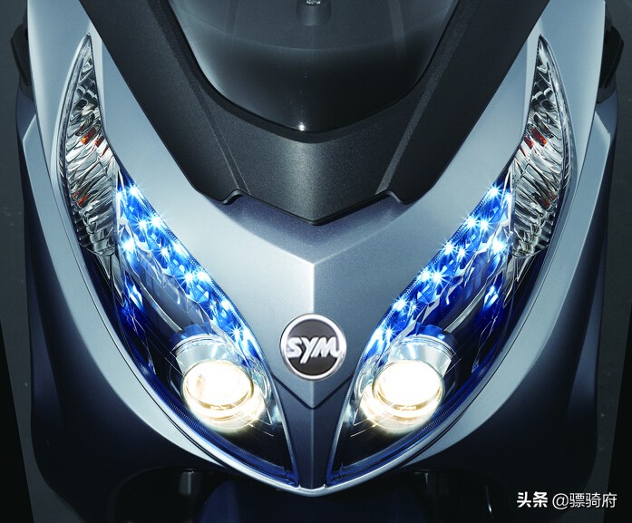 tr400cc踏板车,铃木汉堡人400cc踏板车