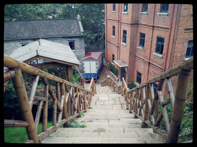 镇江有生活气息的地方,镇江的地方特色