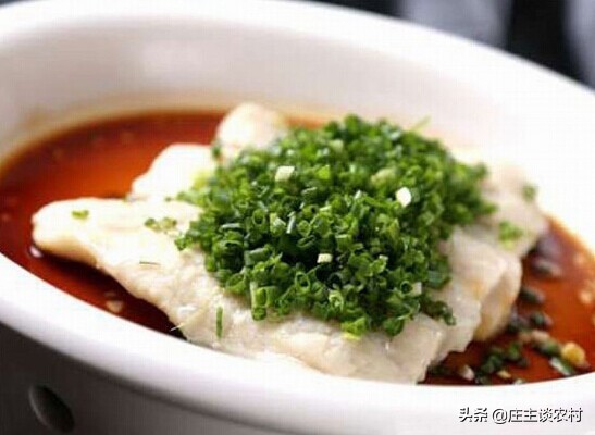 年夜饭都吃哪些菜比较好,年夜饭必须吃的菜都有哪些