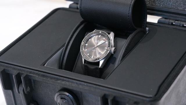 劳力士潜水表宝珀 (劳力士潜航者和宝珀五十噚哪个好)