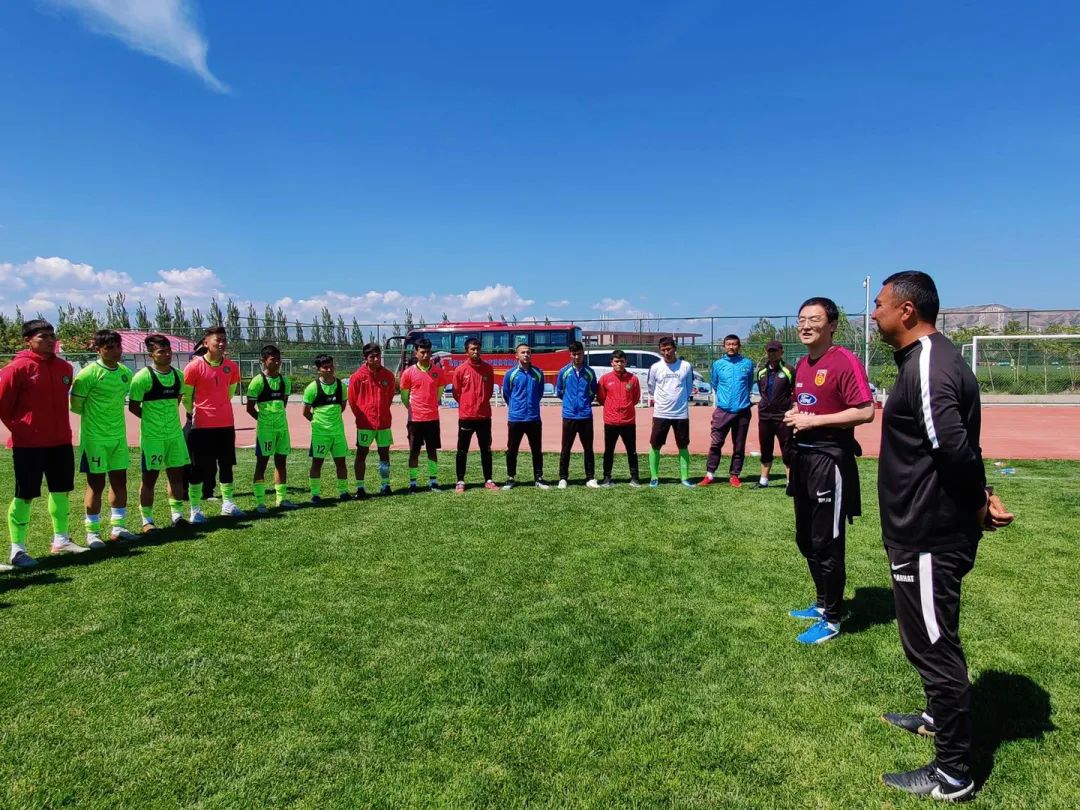 这支队连续两届深陷死亡之组,功勋教头再度率队冲击更高目标