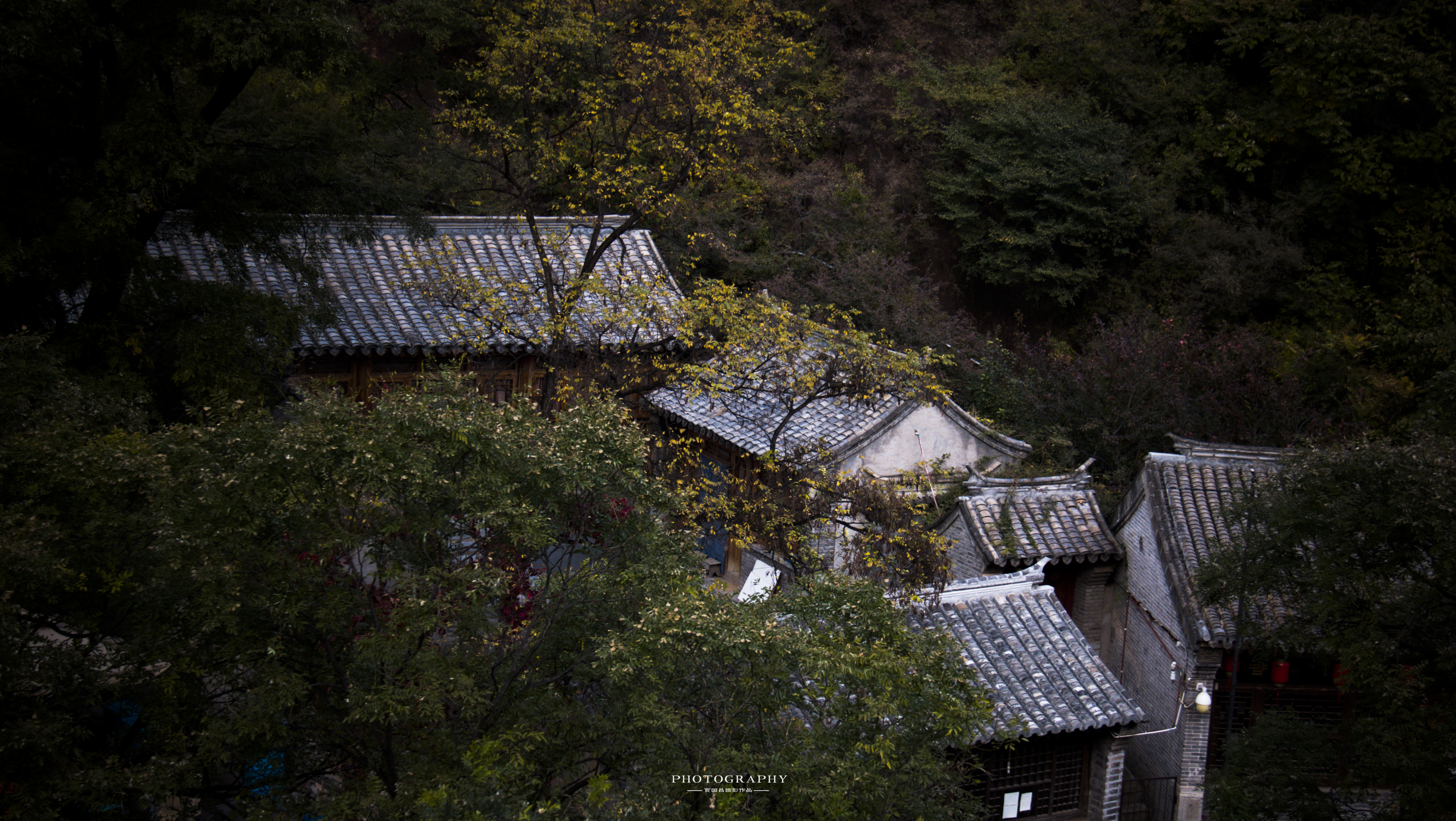 哪里可以拍爨底下村全景,美丽的爨底下村