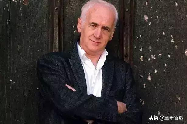 砍头、神曲、吃心脏…BBC另类儿童节目,树了最正的历史观