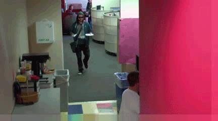 59块钱两双鞋子,55元两双鞋