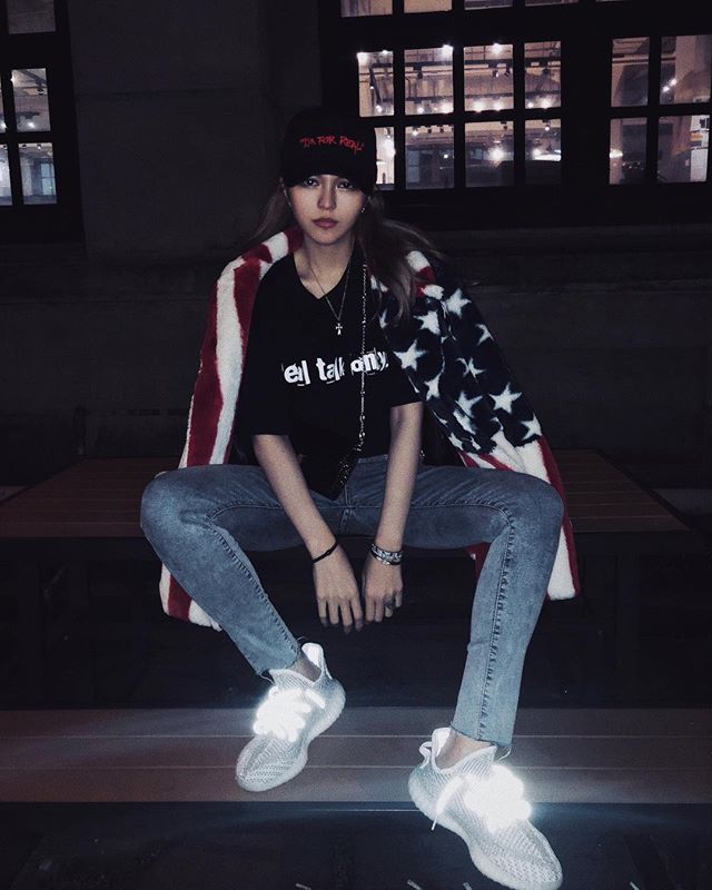 跟周扬青这样穿，打造甜酷女人味，难怪收服天王罗志祥，独得专宠