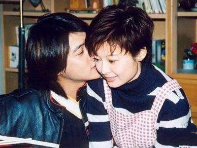 效法伏明霞嫁大20富商，老公曾和袁立同居12年，张怡宁如今怎样？