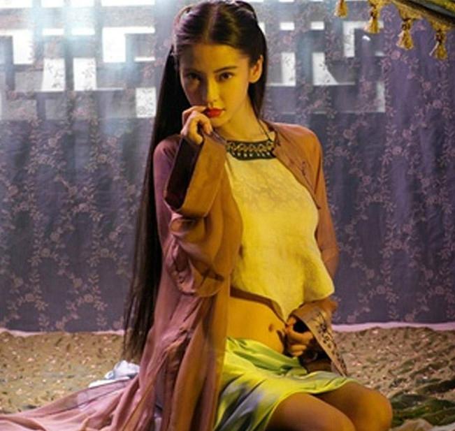 杨颖赵丽颖红毯照片,杨颖赵丽颖写真