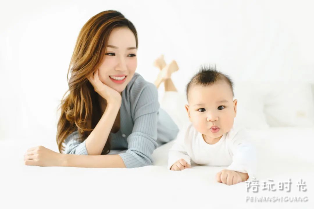 年糕妈妈没矫正牙齿之前样子,年糕妈妈整牙拔牙