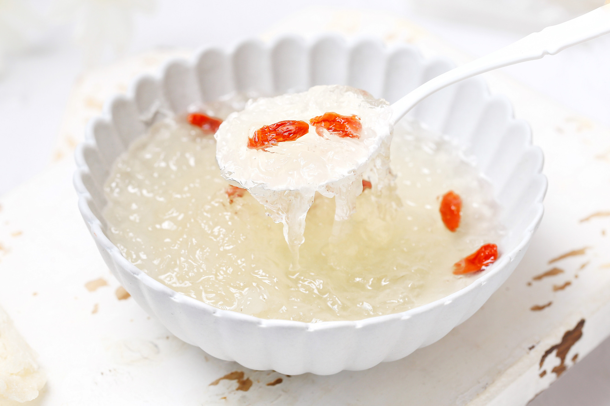 现炖燕窝的正确炖法和吃法,最好吃的燕窝炖法