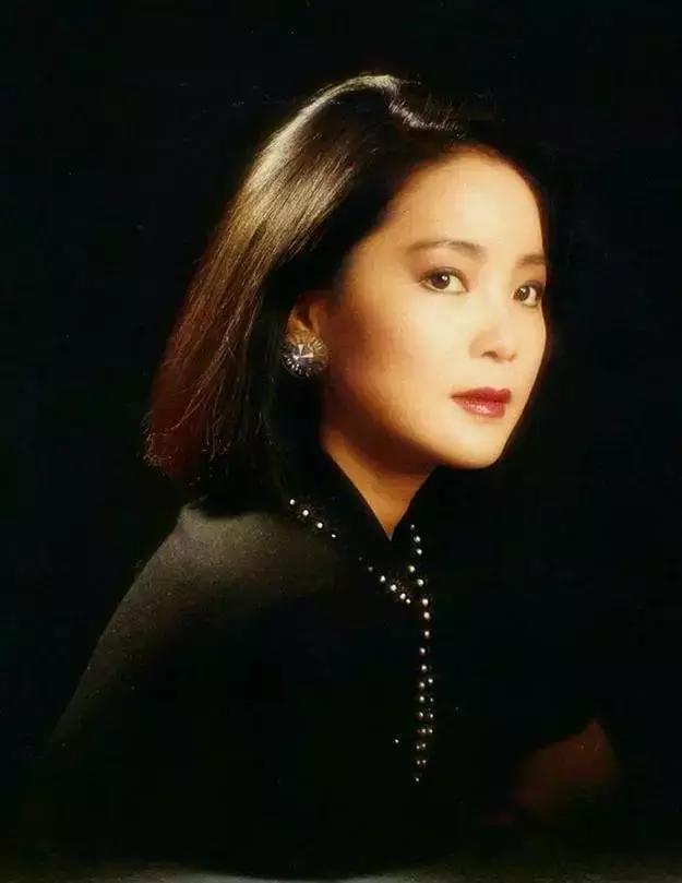 邓丽君博物馆黑胶唱片,一首邓丽君的漫步人生路