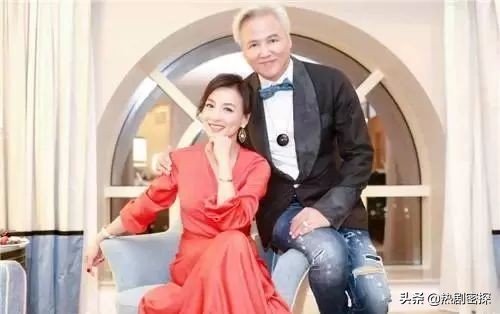 微商比明星挣得多？张庭年纳税21亿，徐峥老婆持股，赵薇揭秘！