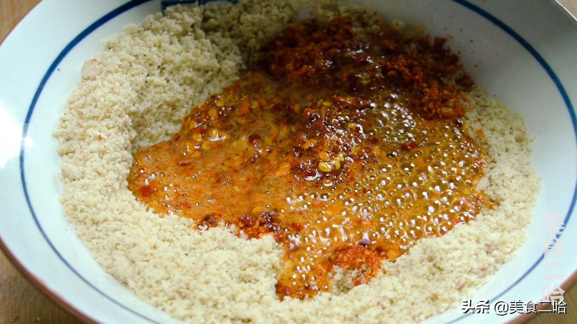 辣椒酱香辣怎么做,辣椒酱做法香辣