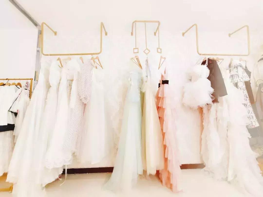 美炸了！天津又一家打卡圣地！自选风格+服装任选+底片全送...