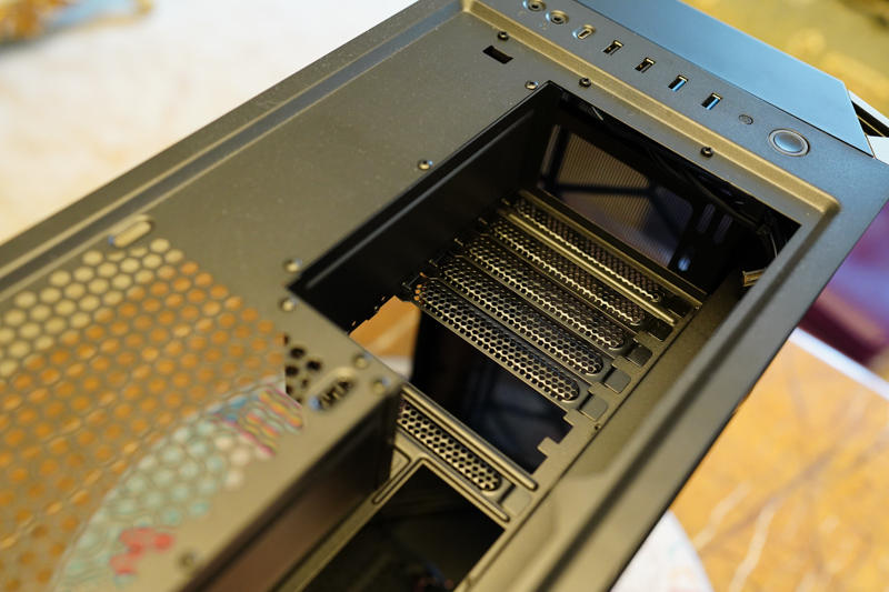 小黄鱼电脑主机,小黄鱼买新笔记本