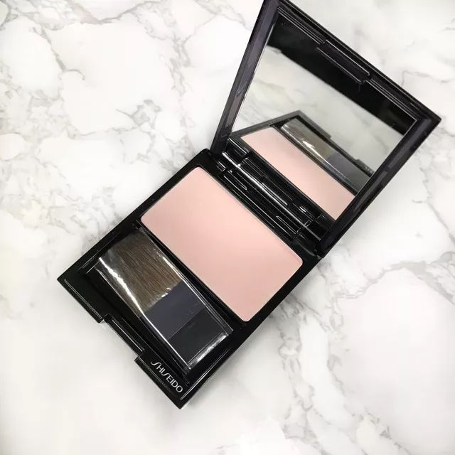 高光怎么画比打玻尿酸还有用,比玻尿酸还厉害的神仙高光