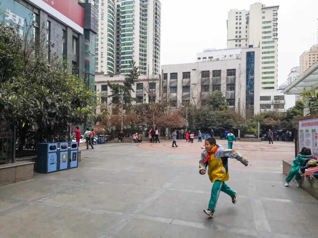 贵阳人,你有多久没去过新华书店了?