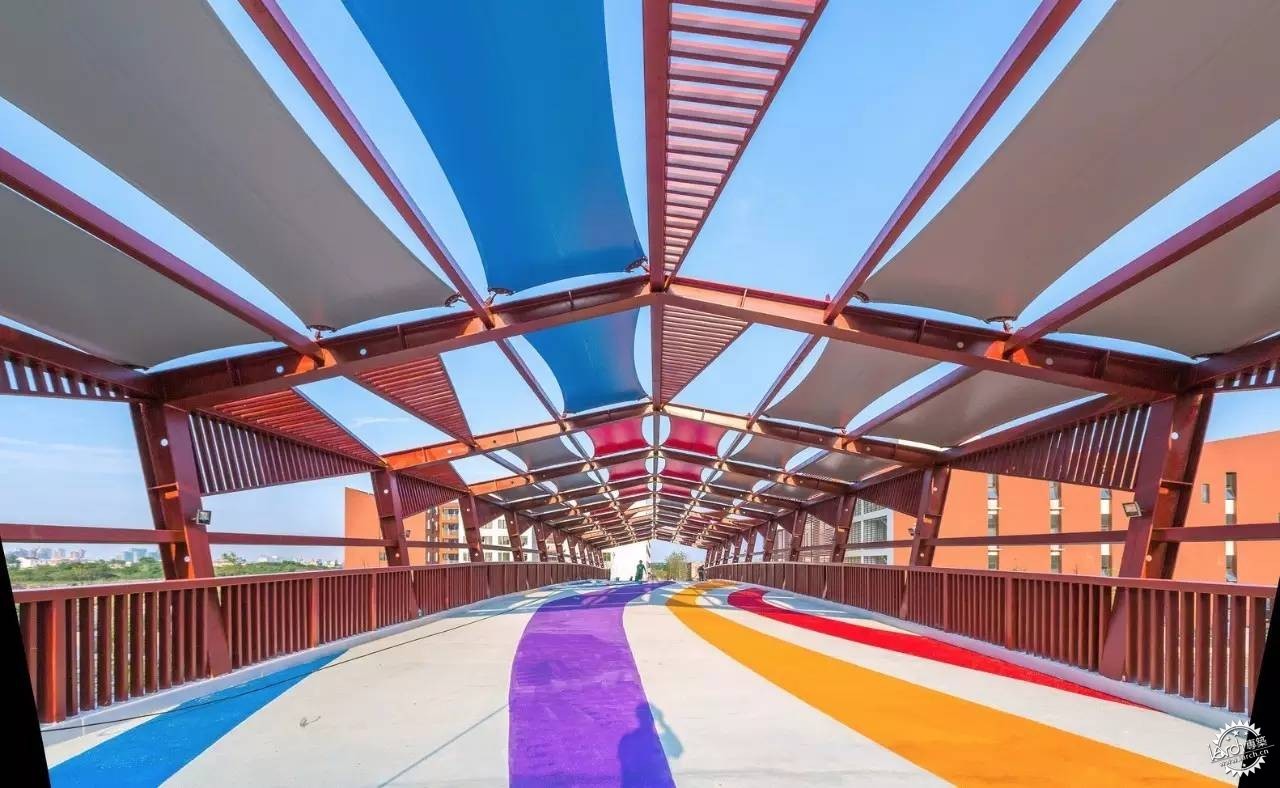 中国十大最美学校你都知道哪一些,中国最美八大中学