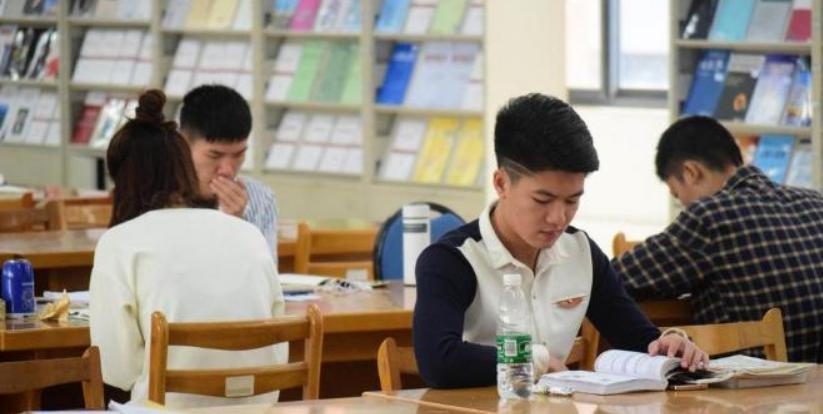 读研期间考研生与保研生的区别,读研后如何证明自己是保研生