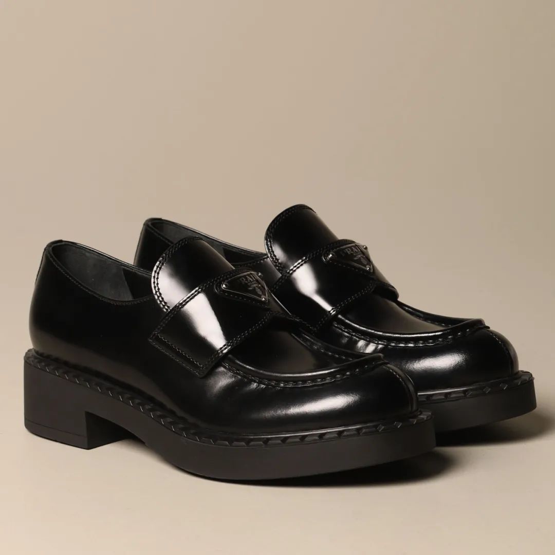 情侣送礼物不应该送什么,情侣之间送礼物不对等