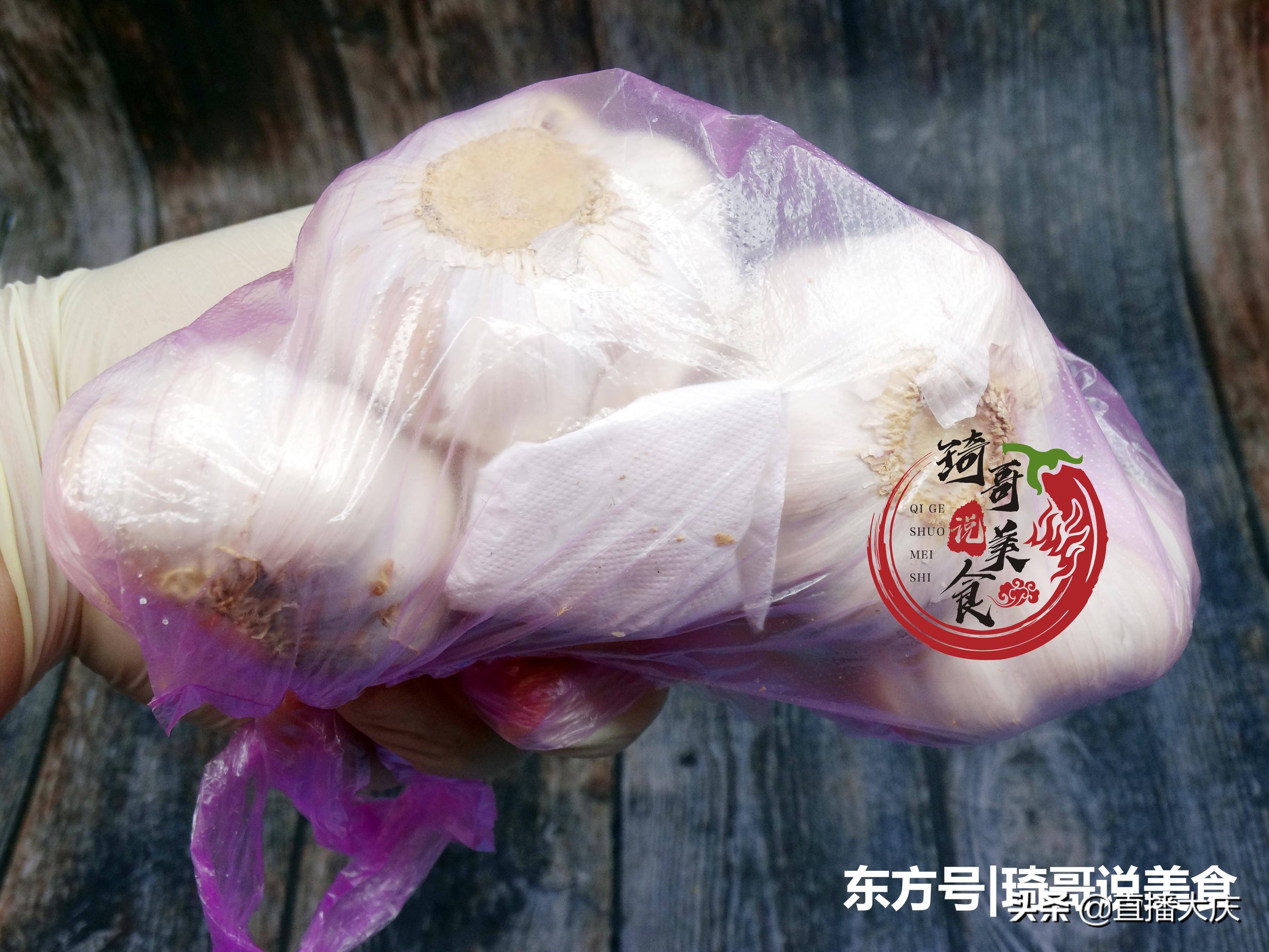 大批量大蒜如何保存不发芽不干瘪,大蒜如何保存不发芽多种方法