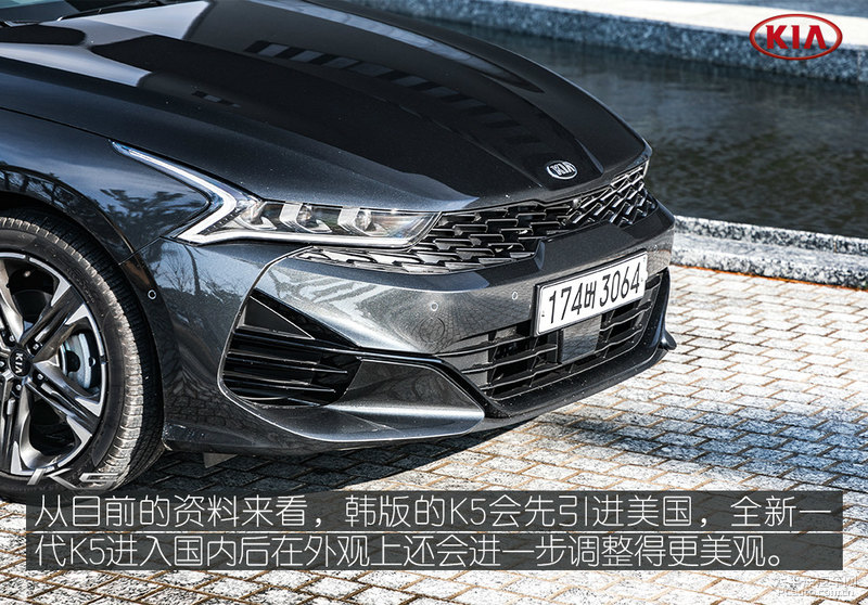 迎合别人不如完善自己,迎合别人不如取悦自己