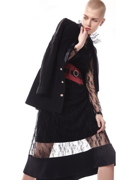 摩安娜折扣店货源,摩安娜女装专卖店