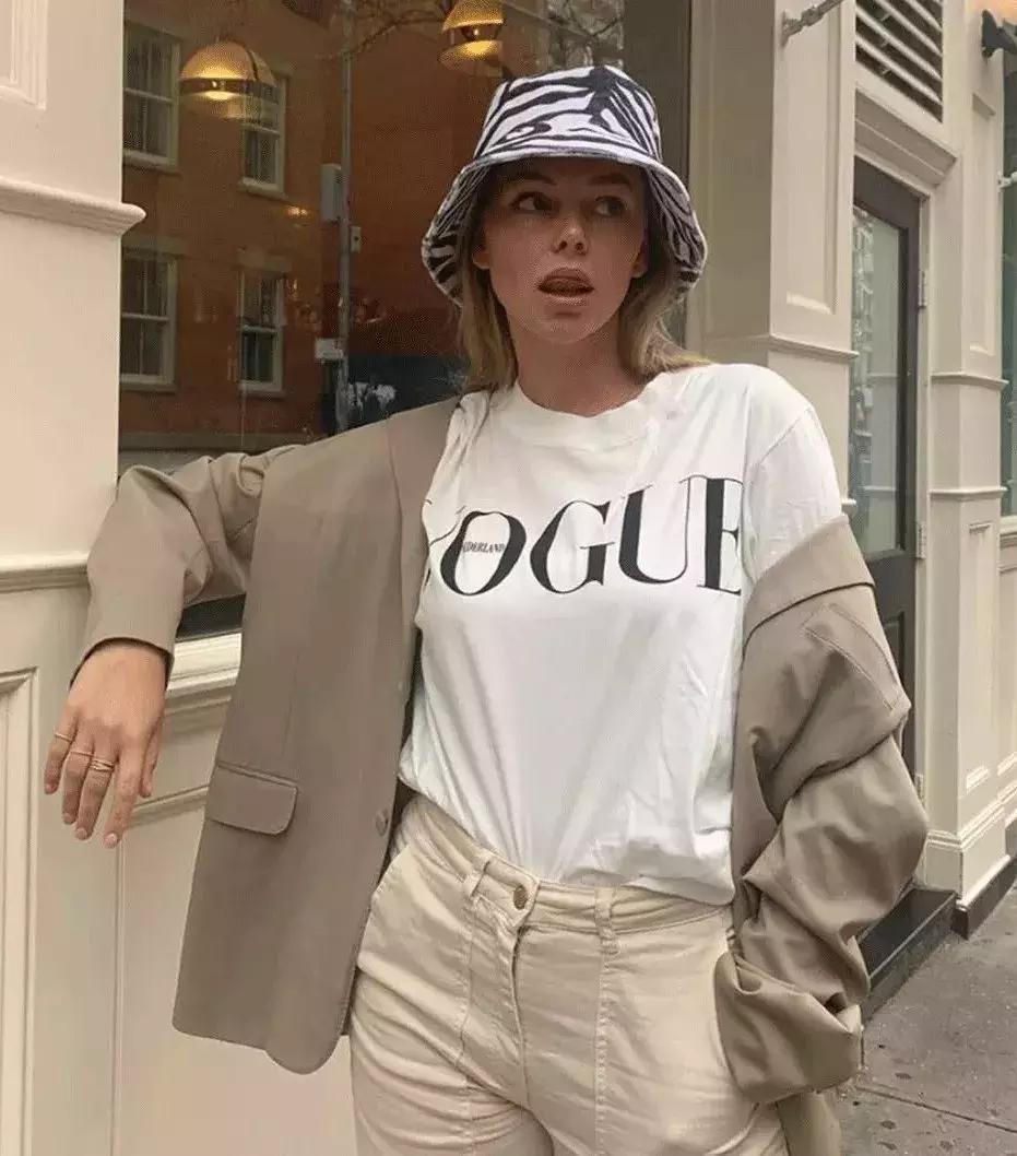 肖战李圣经同屏,李圣经肖战