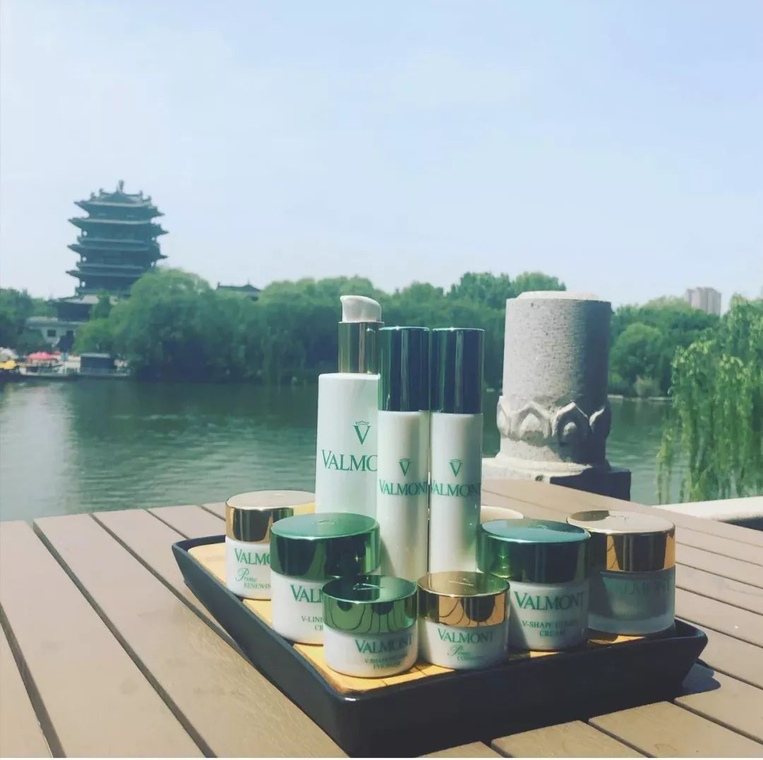 生命之泉精华水,放大镜能点燃生命之水吗