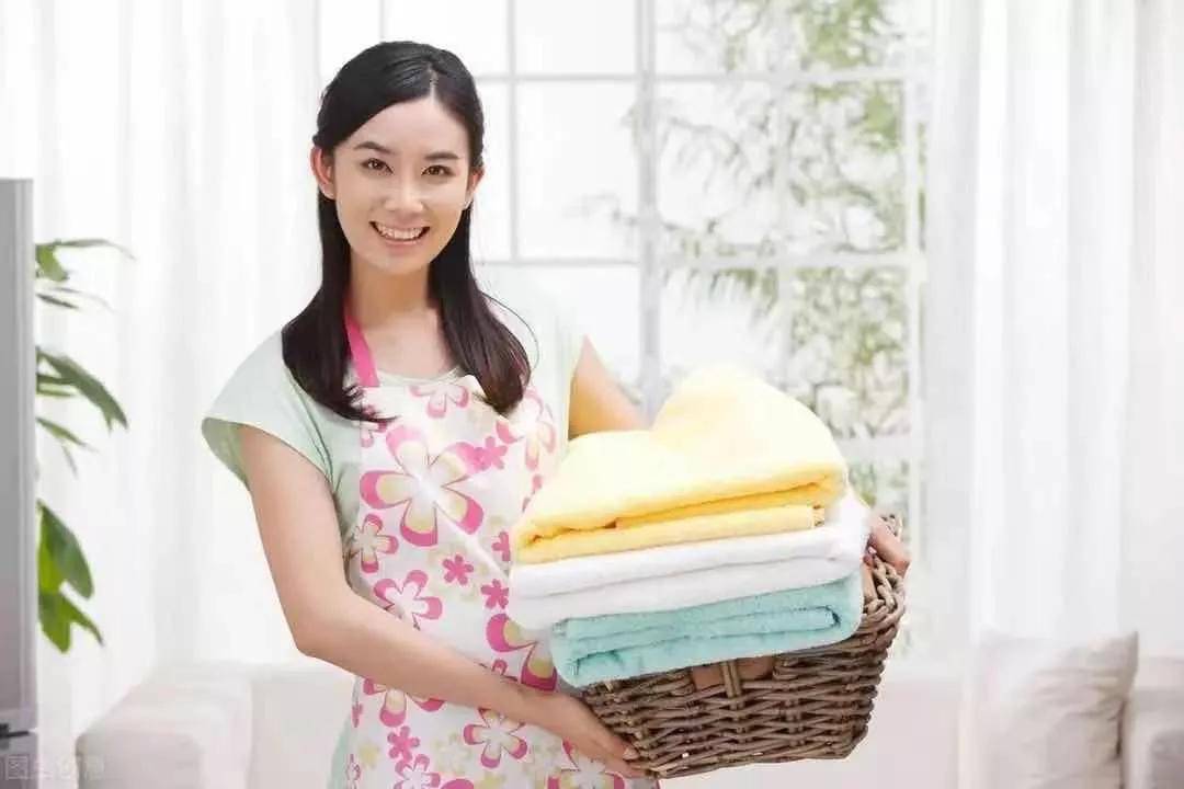 保姆雇主一家亲,小小说