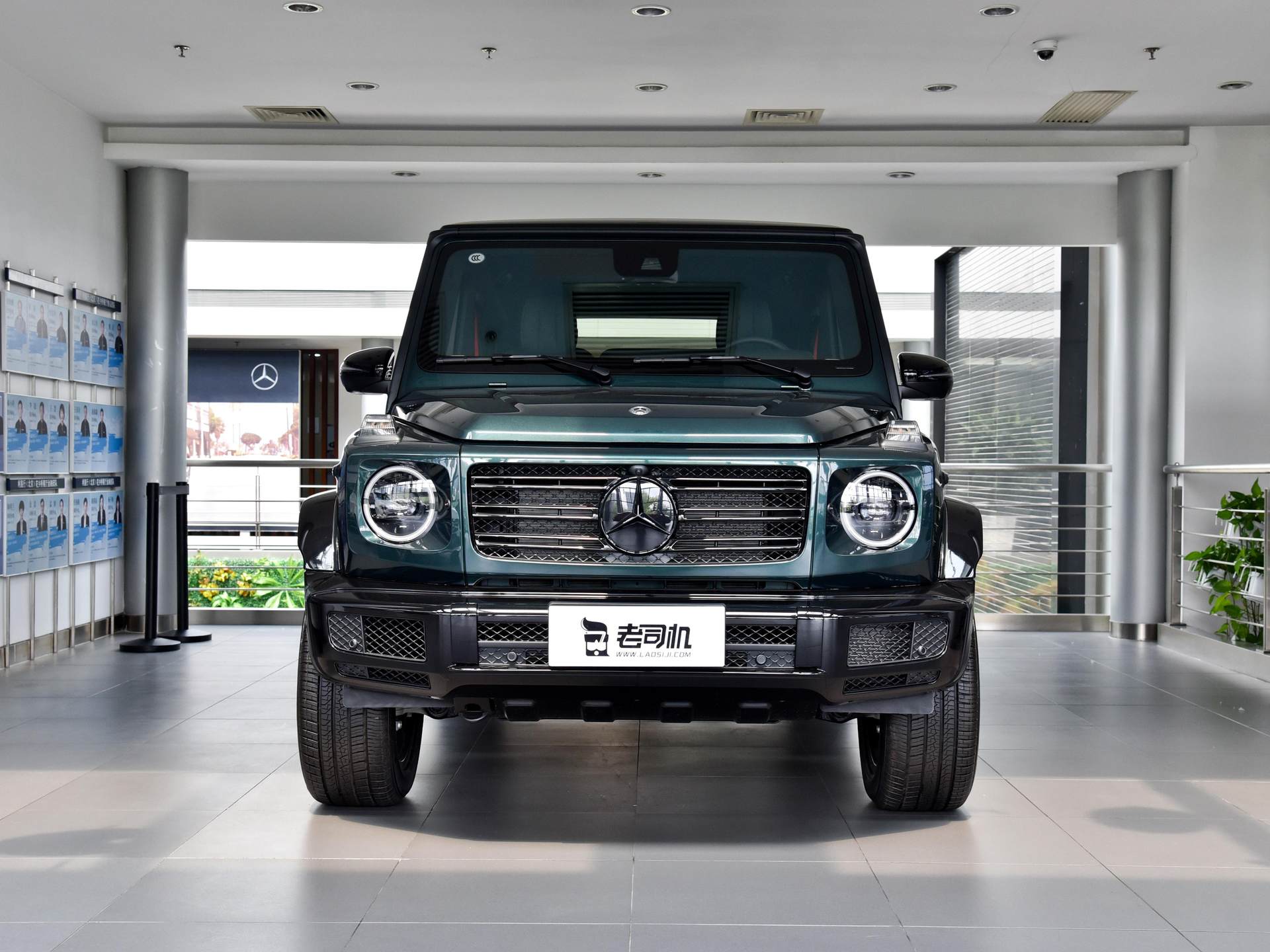 为什么会有那么多人喜欢奔驰大g,能驰骋沙场的轿车