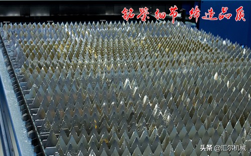 开放式激光切割机什么价位,布料激光切割机价位