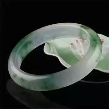 暑假来临，旅游珠宝这些套路你得知道