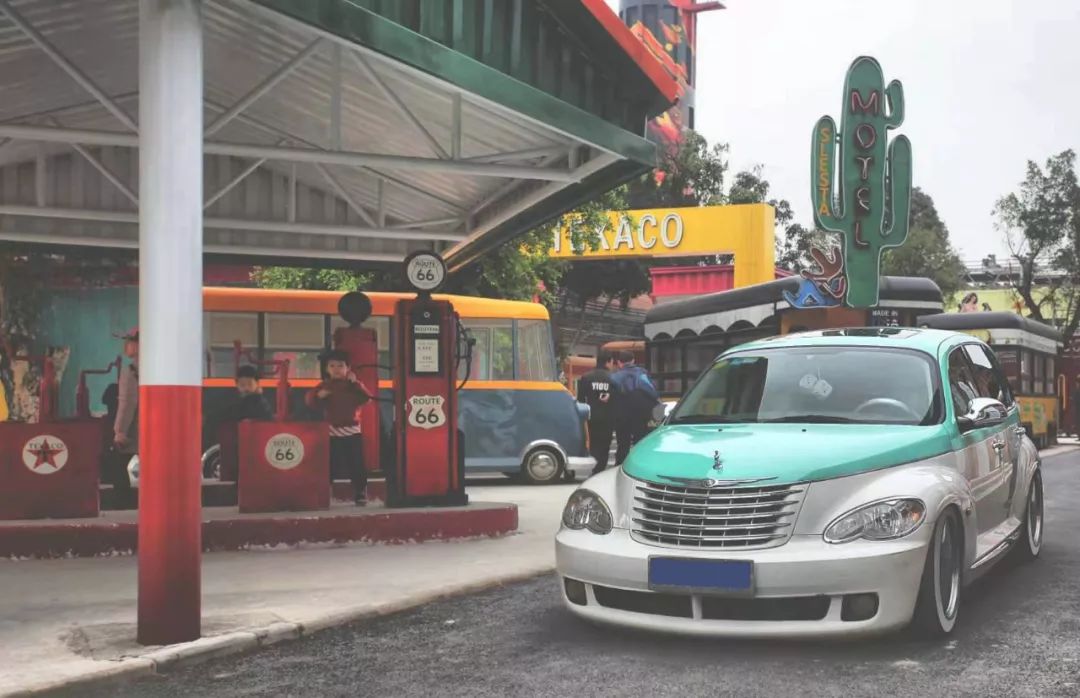 如此冷门的克莱斯勒PT漫步者改出满满复古味道,将复古进行到底