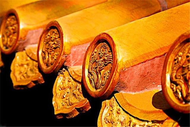 名器“琉璃”，价比玉高，为何常被古人用作建筑材料？