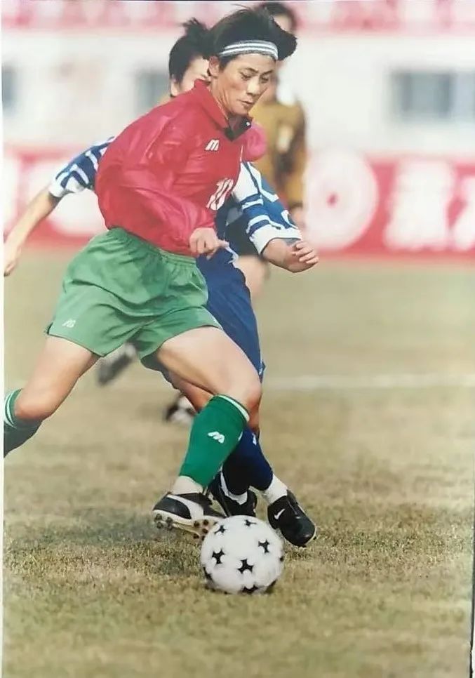 谁是女足主教练,中国女足郎平