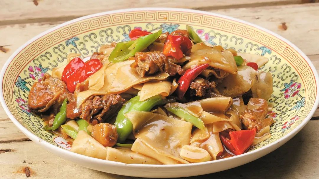 除了莫高窟、飞天、月牙泉，敦煌还藏着哪些极致风物？