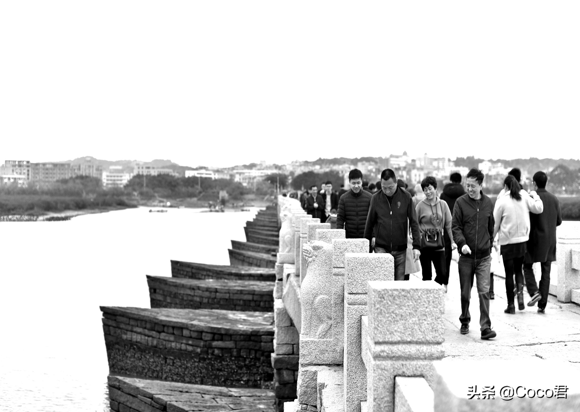 洛阳桥跟赵州桥有什么相同点,赵州桥和洛阳桥哪个历史更悠久