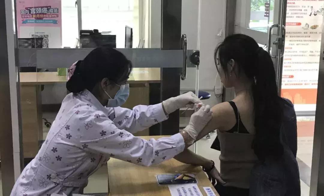 hpv疫苗二价四价和九价的费用深圳,深圳九价hpv疫苗将摇号多少钱