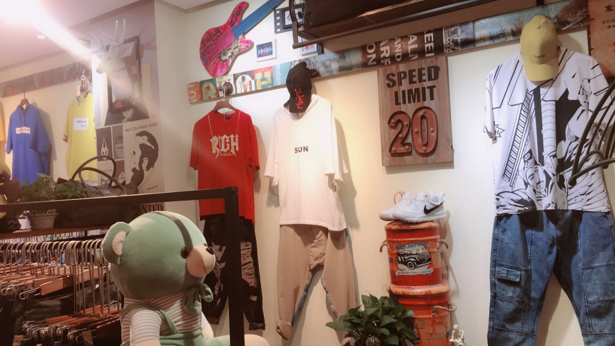 石家庄藁城男装店在什么位置,石家庄北国奥莱便宜男装