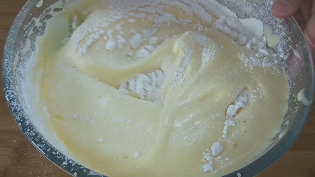 老式无糖鸡蛋糕教学视频,无水无油老式鸡蛋糕的做法