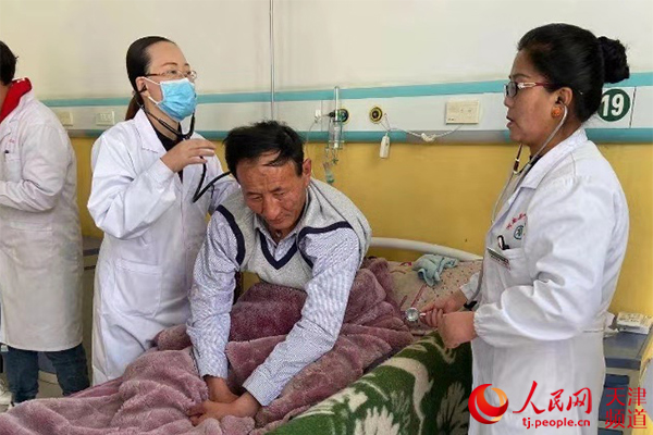 努力打造一支带不走的驻村工作队,打造一支专业的重症医护团队